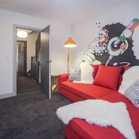 Higgihaus #3b 2-3 Bed Small Groups Hip Location Sleeps 4-8 Semesterbostad *